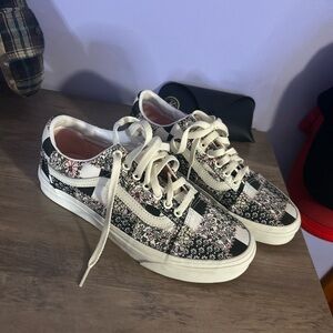 Floral Patterned Sneakers VANS
